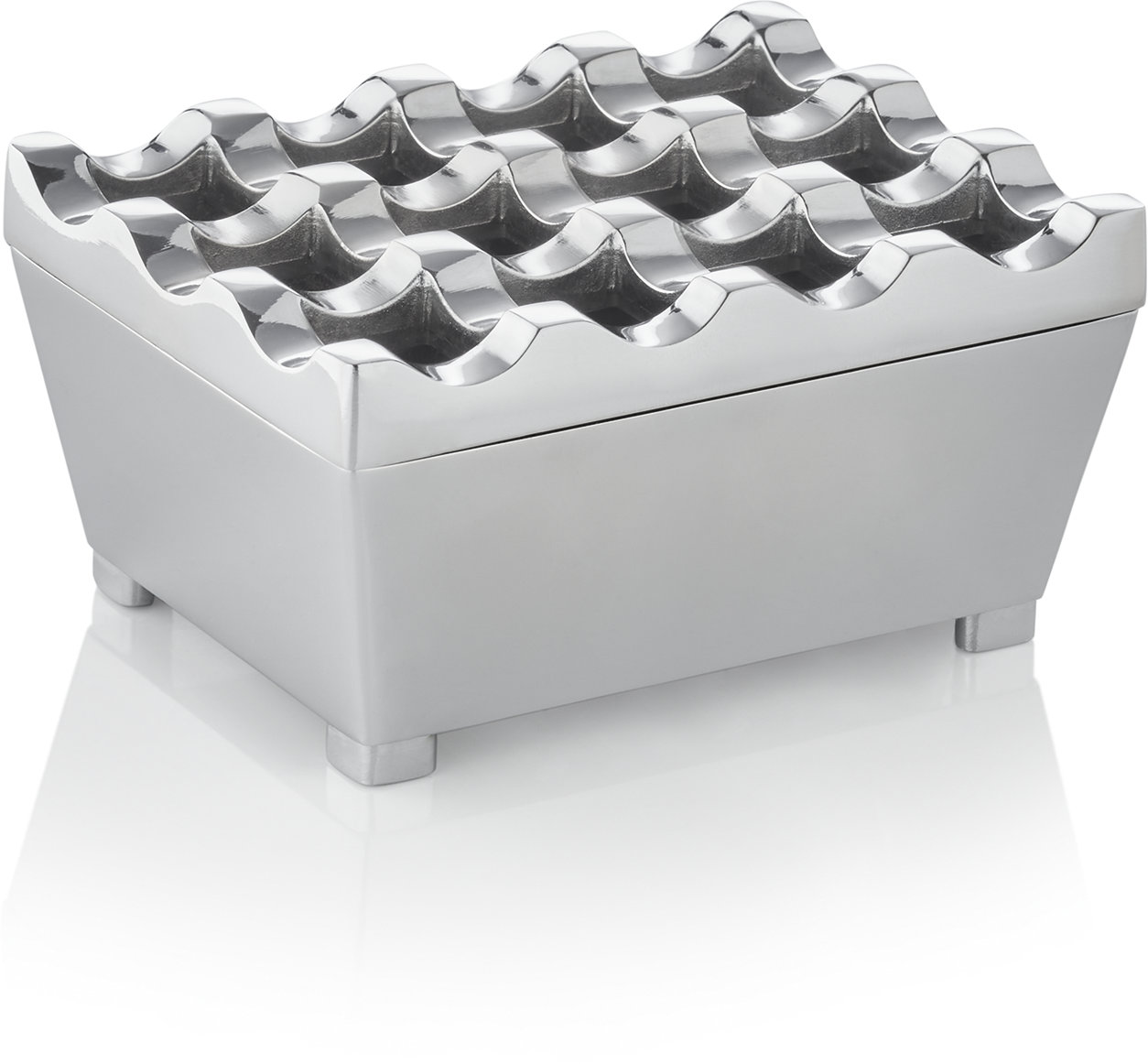 Windaschenbecher 9,5 x 7,5 cm, verchromt Windaschenbecher 9,5 x 7,5 cm, verchromt